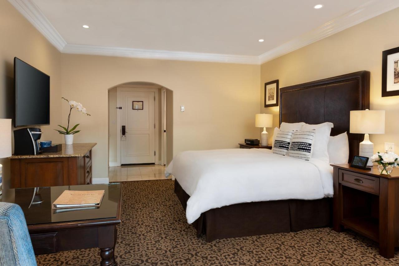 Westlake Village Inn Bagian luar foto